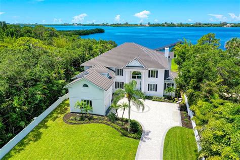 Realtor com englewood fl - House for sale $334,597 2 bed 2 bath 1,564 sqft 8121 Shore Lake Dr Englewood, FL 34224 Contact Builder Advertisement Brokered by KELLER WILLIAMS ON THE WATER SARASOTA new - 14 hours ago 
